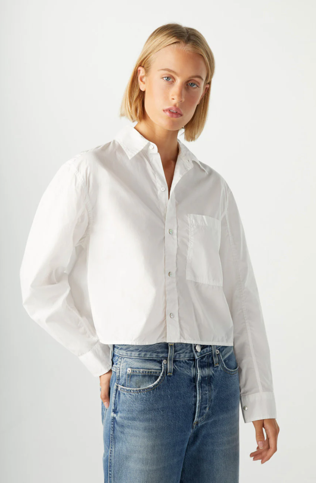 AMO Ruth Crop Shirt - White