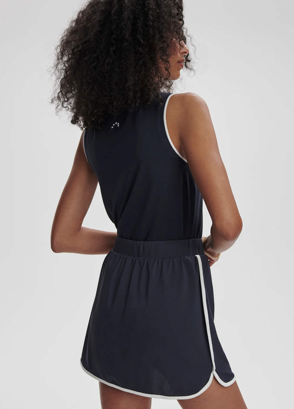 Varley Archer Mid Rise Skort 13.5 - Blue Nights