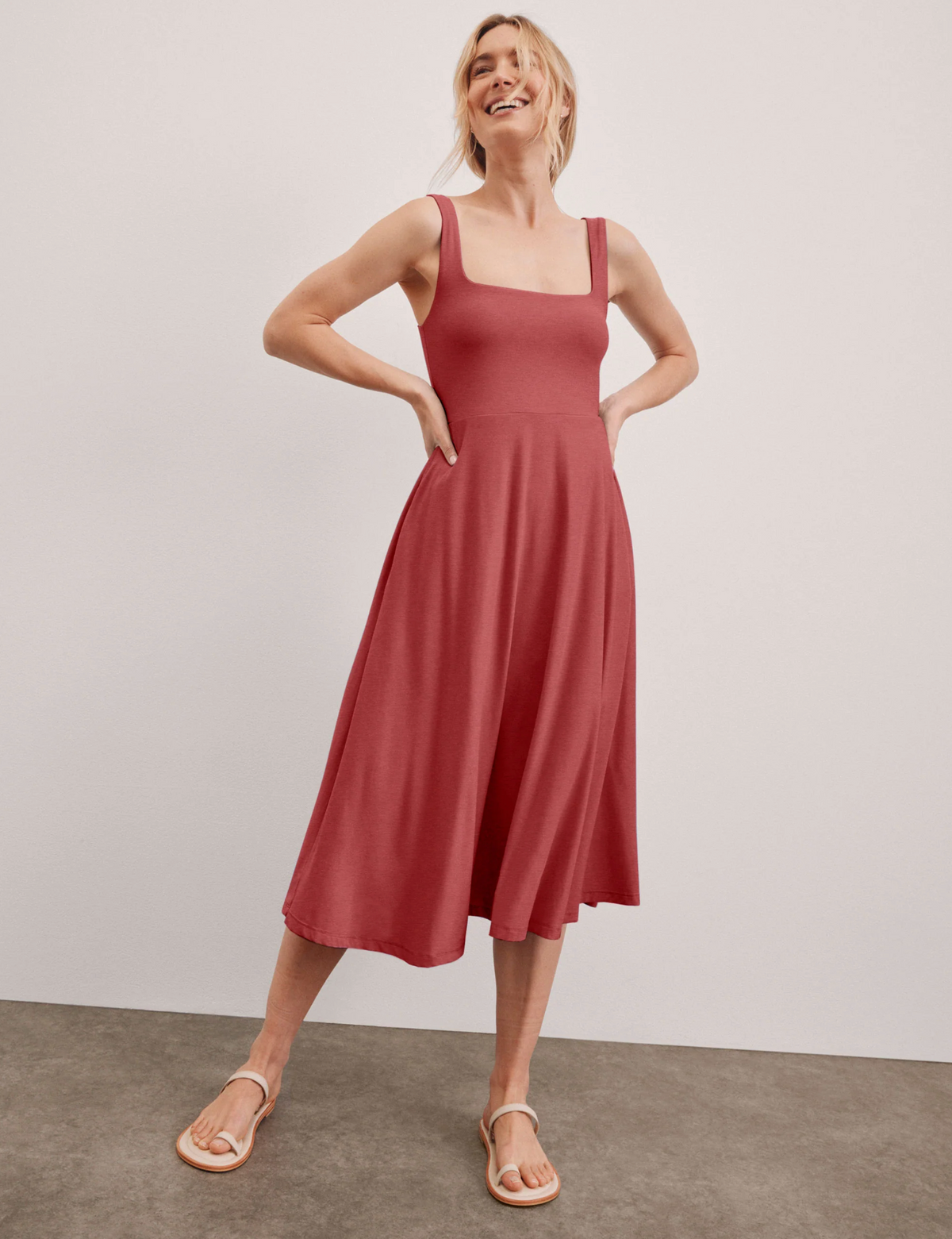 Beyond Yoga Featherweight At The Ready Square Neck Dress - Faded Rose Heather