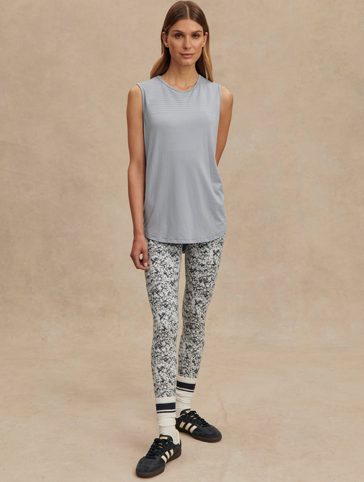 Varley Nolan Seamless Longline Tank - Blue Blizzard