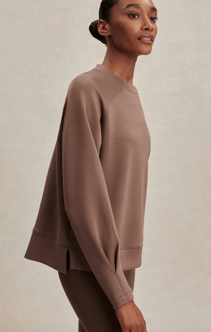 Varley Zosia Crew Neck Midlayer - Coffee Quartz