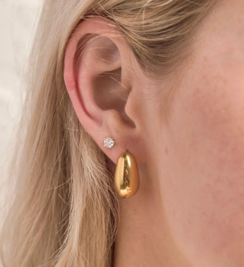 Nikki Smith Chunky Teardrop Hoops - Gold