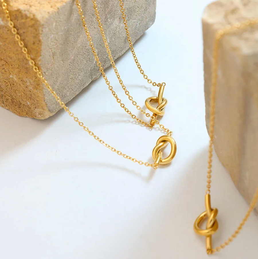 Katie Rae Love Me Knot Necklace - Gold