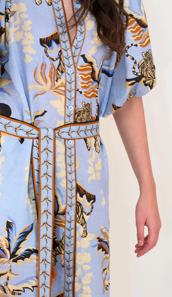 Las Surenas Tunic - Light Blue Bali Tiger