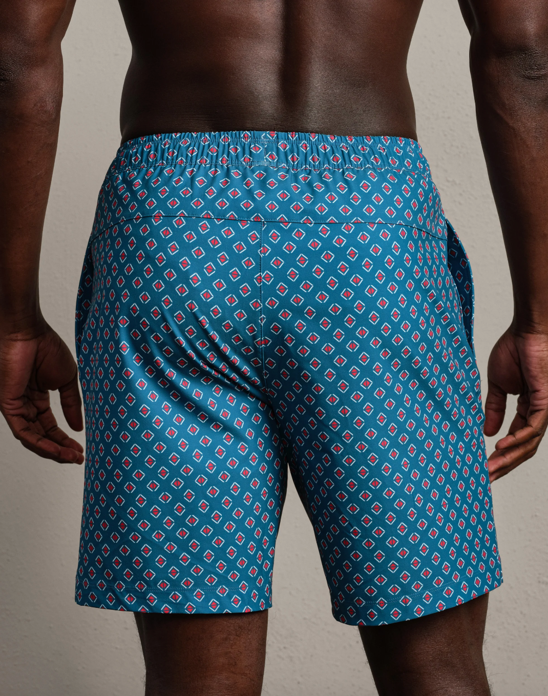 Rhone Apparel 7.5" R&R Trunk - Ash Blue Geo
