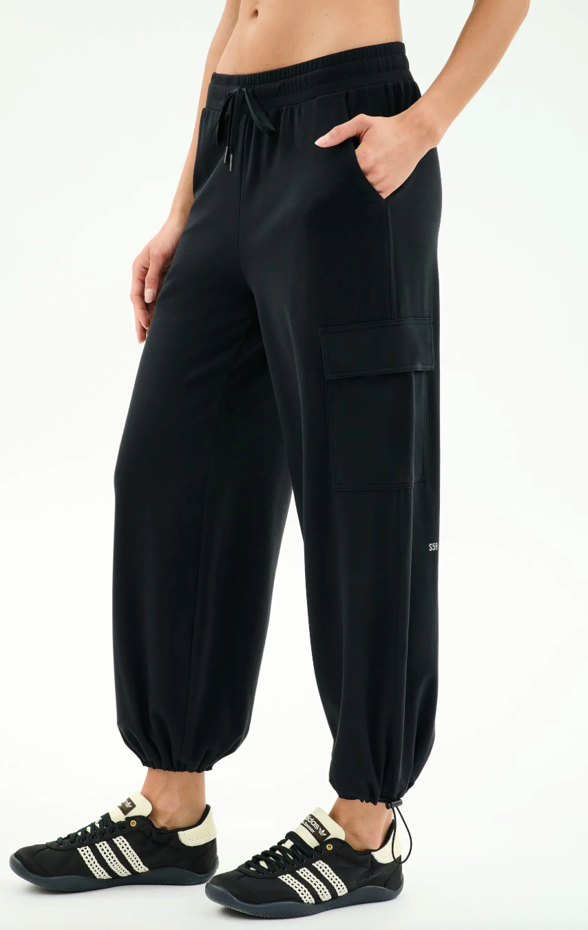 Splits 59 Nico Airweight Cargo Pant- Black