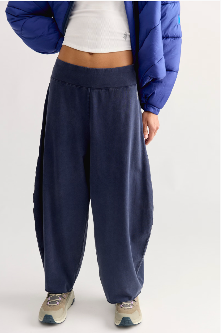 Free People Hot Shot Easy Pants- True Navy