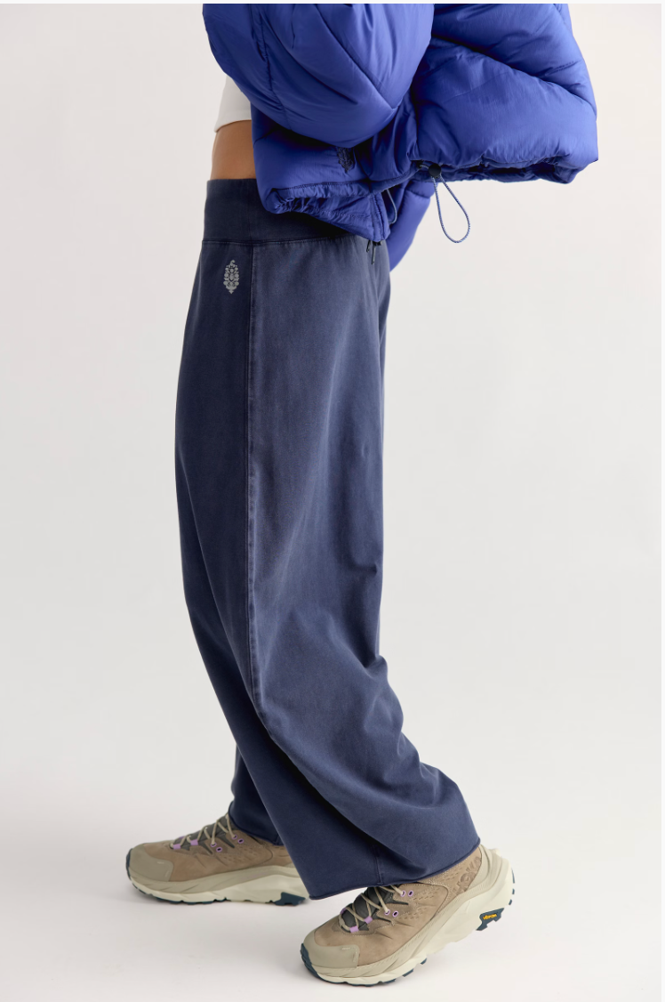 Free People Hot Shot Easy Pants- True Navy