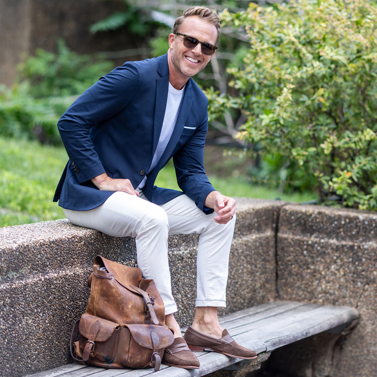 Collars & Co. Maverick Performance Blazer- Navy