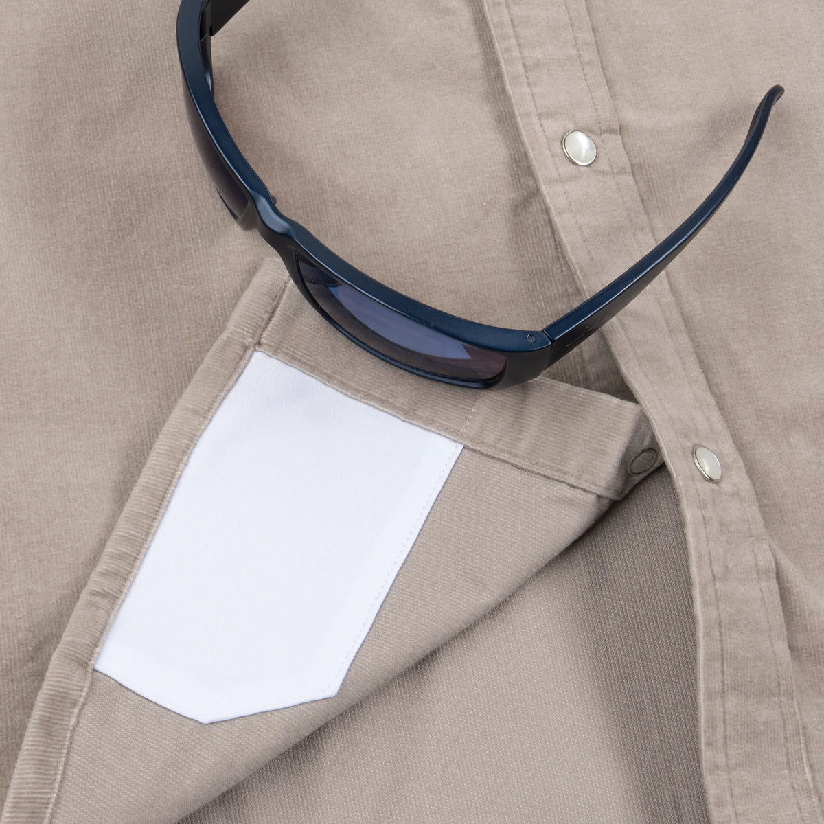 PONCHO The Mouflon Broken-In Corduroy- Stone Grey