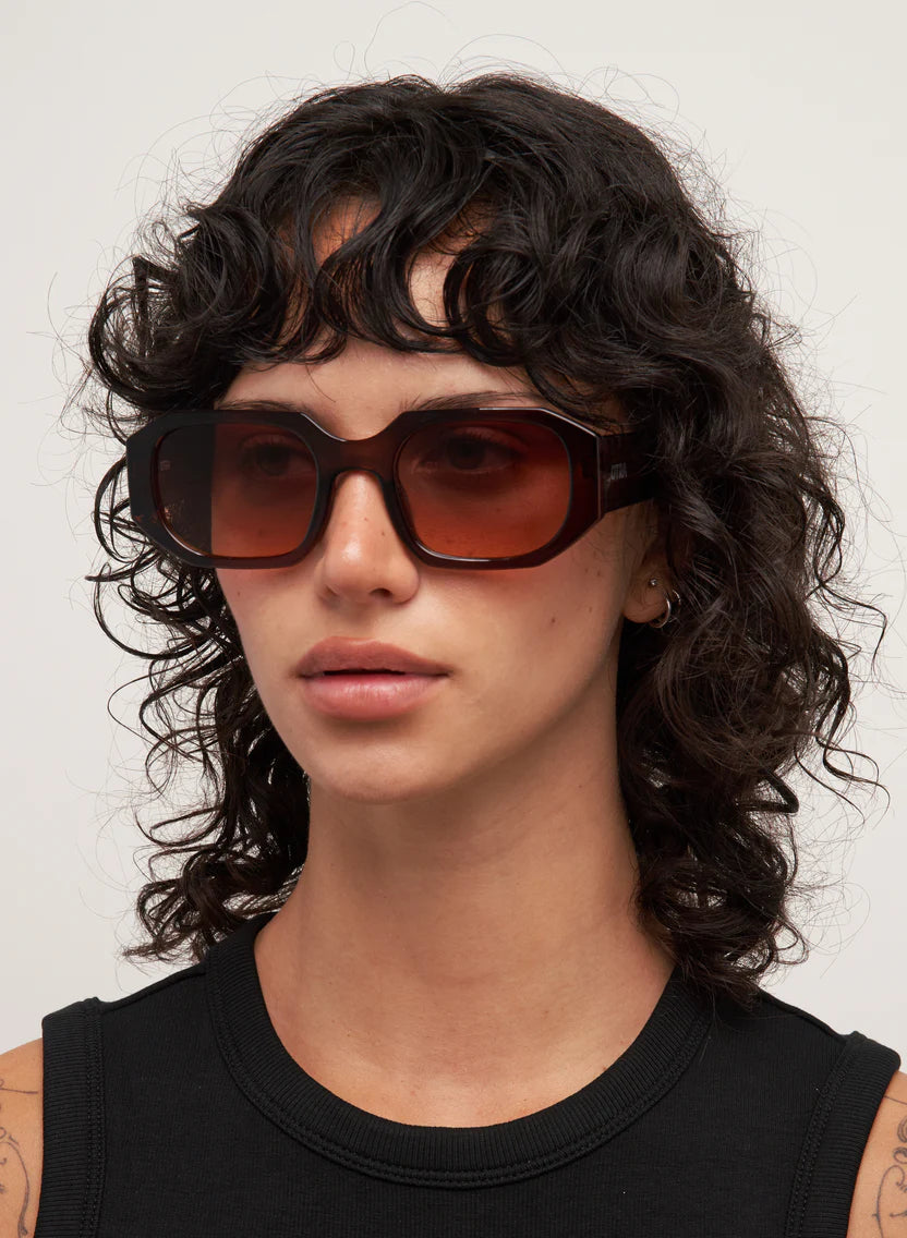 Otra Eyewear Vera Sunglasses - Trans Chocolate / Sunset