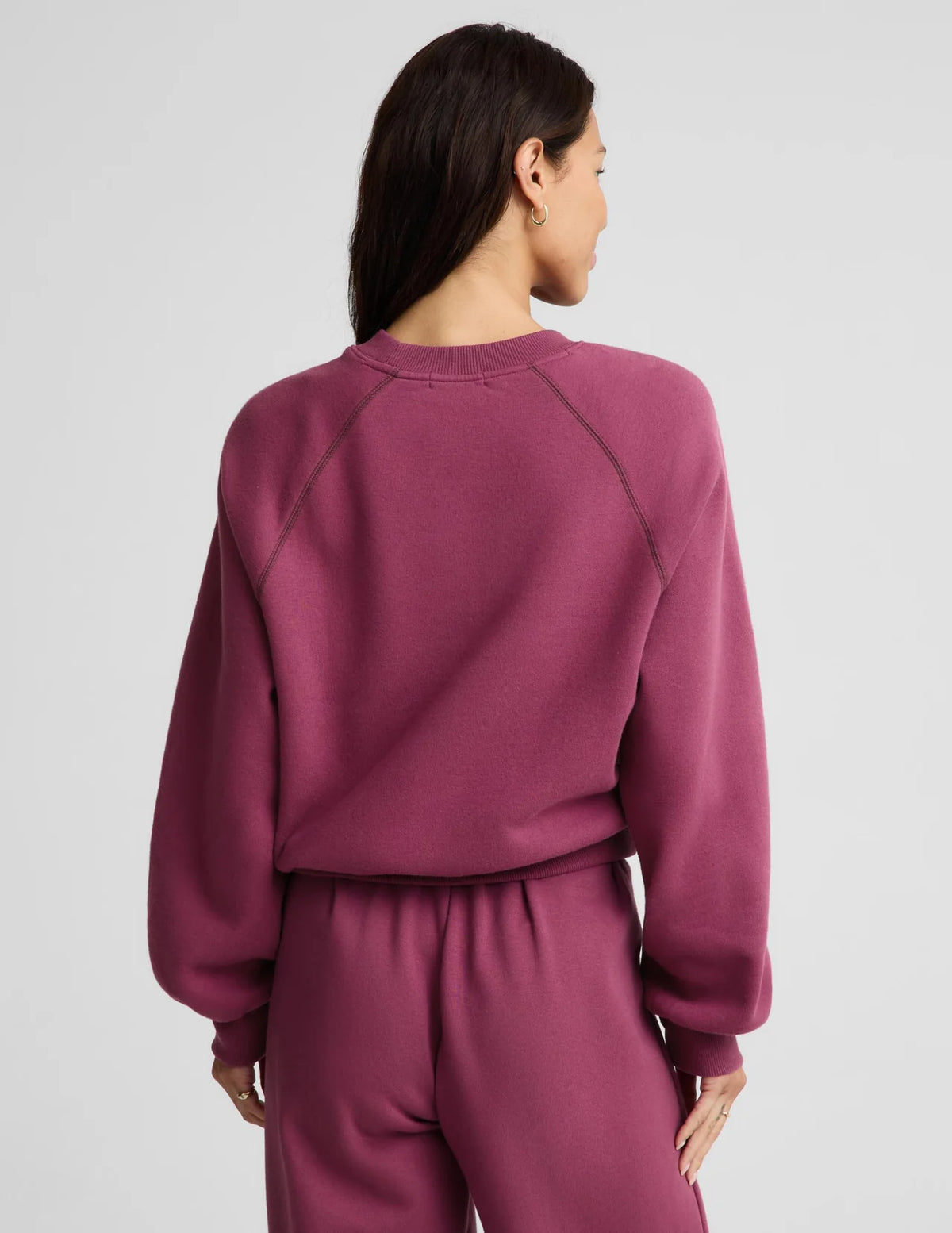 Beyond Yoga LuxeFleece 2.0™ Raglan Crewneck- Pomegranate/ Cabernet
