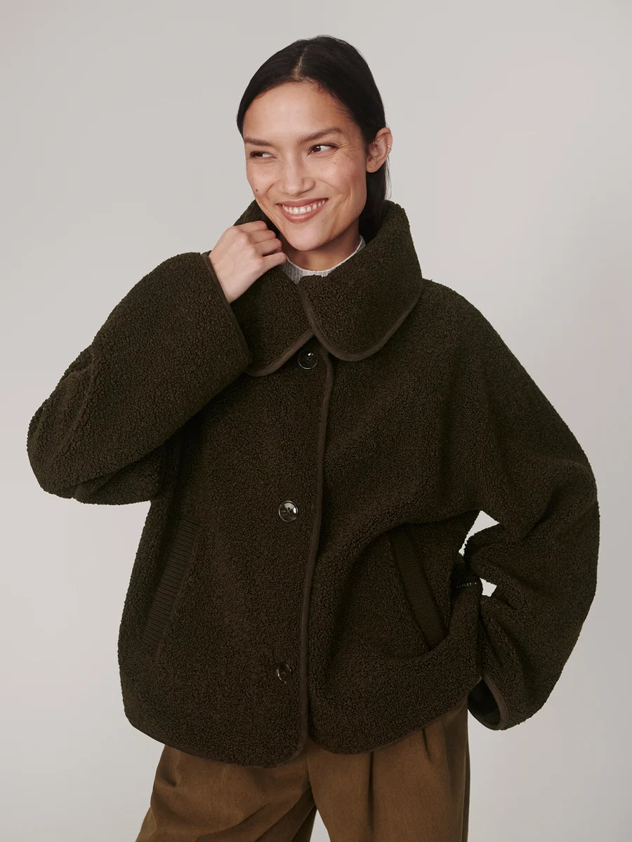 Varley Kellan Short Boxy Jacket- Olive Bark