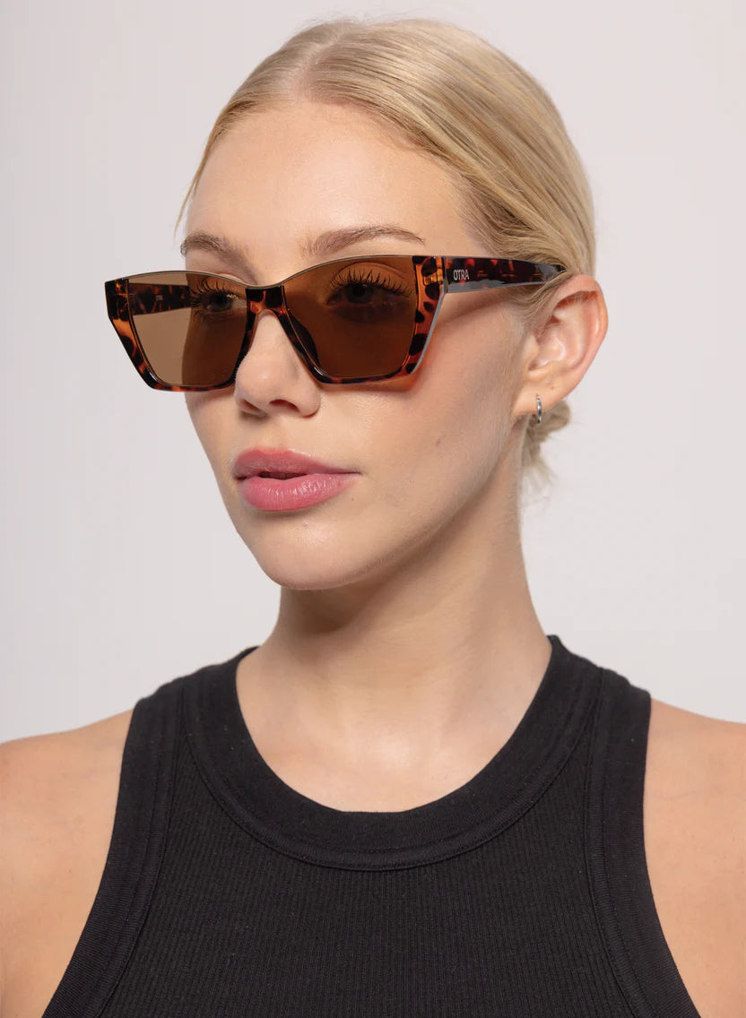 Otra Eyewear Belle Sunglasses - Tort / Brown