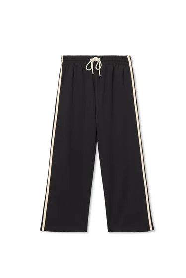Perfect White Tee Claud Cropped Pant- True Black