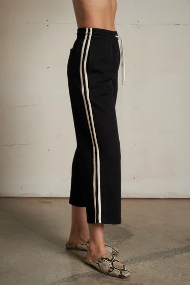 Perfect White Tee Claud Cropped Pant- True Black