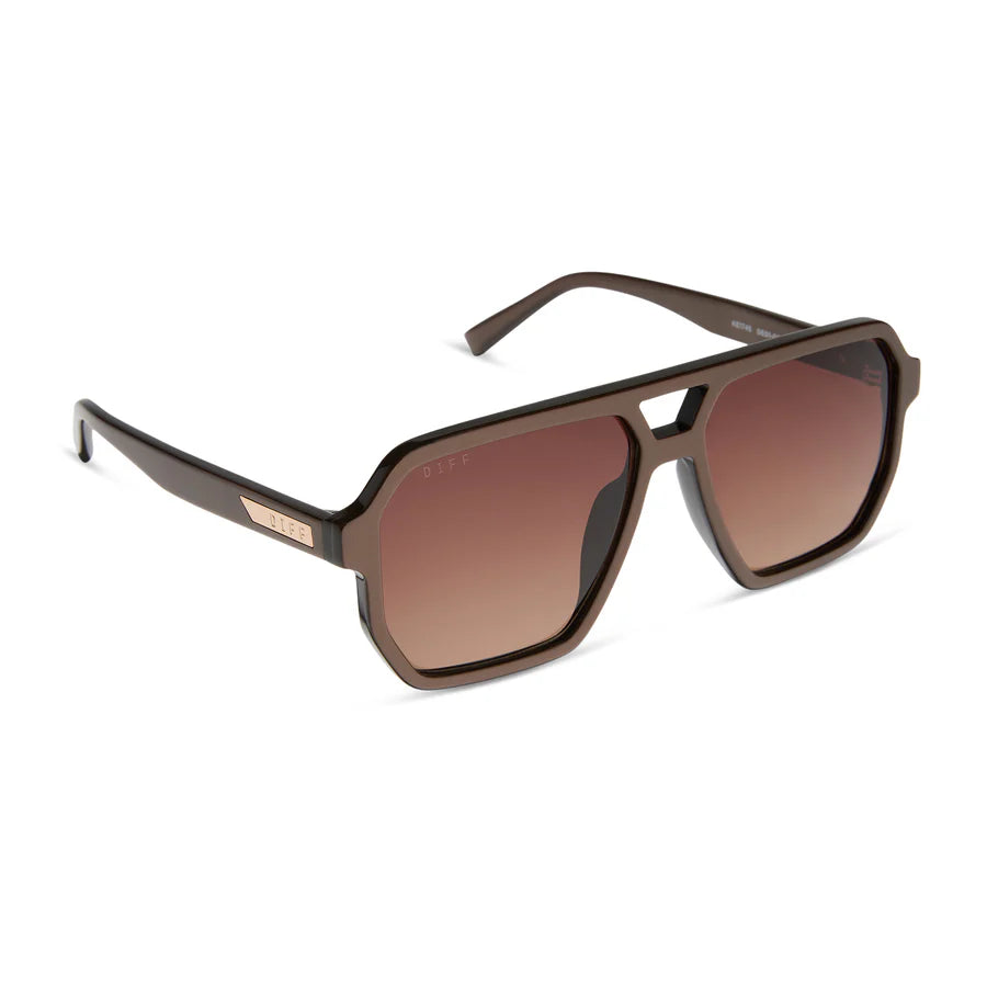 DIFF Eyewear Women’s Cameron Polarized Sunglasses - Moscow Mule + Brown Gradient