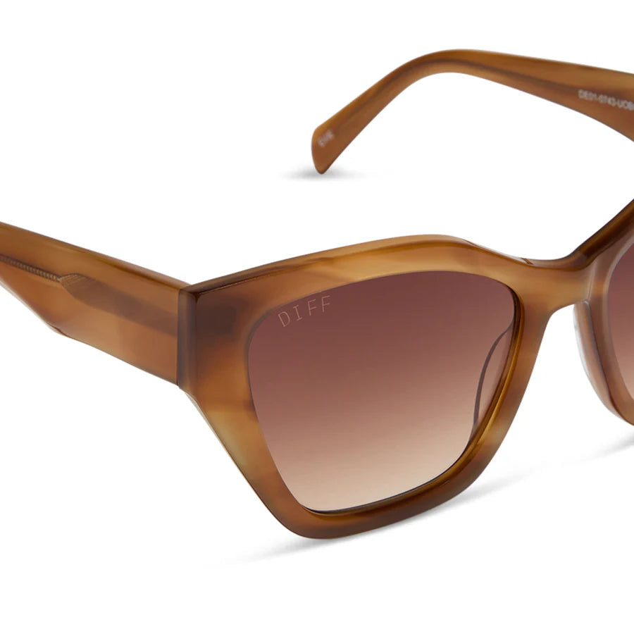 DIFF Eyewear Evie Cat Eye Polarized Sunglasses - Tawny Tortoise Brown Gradient