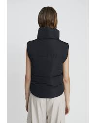 Deluc Kansas Reversible Puffer Gilet - Black